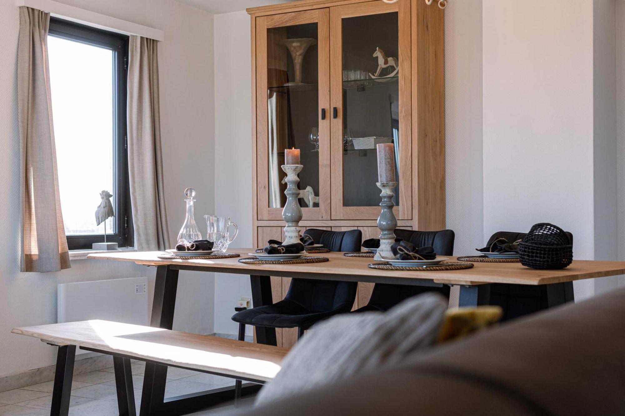 Huswell - Spacious & Modern Sea View Apartment With Garage ออสเทนด์ ภายนอก รูปภาพ