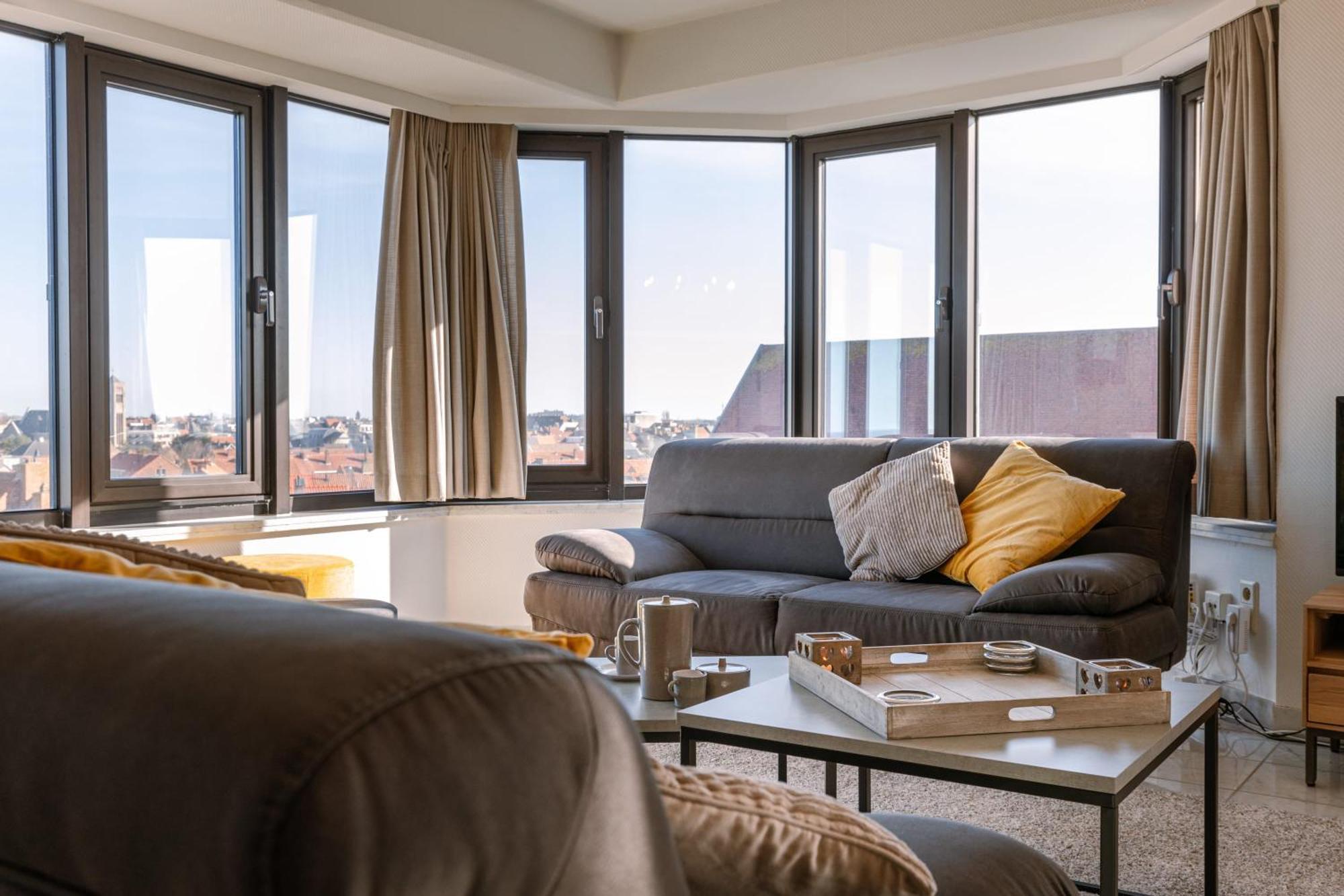 Huswell - Spacious & Modern Sea View Apartment With Garage ออสเทนด์ ภายนอก รูปภาพ